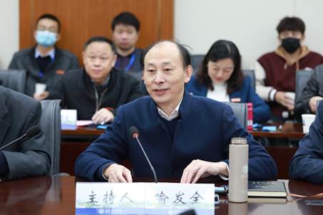 说明:E:\专业建设资料\土木工程专业评估(认证)相关资料\best365英国体育在线\会议图片\土木工程专业认证专家进校考察照片_2021.11.9-12\1110考察认证会 郭晶鑫 陈飞凡\9R9A9173.JPG